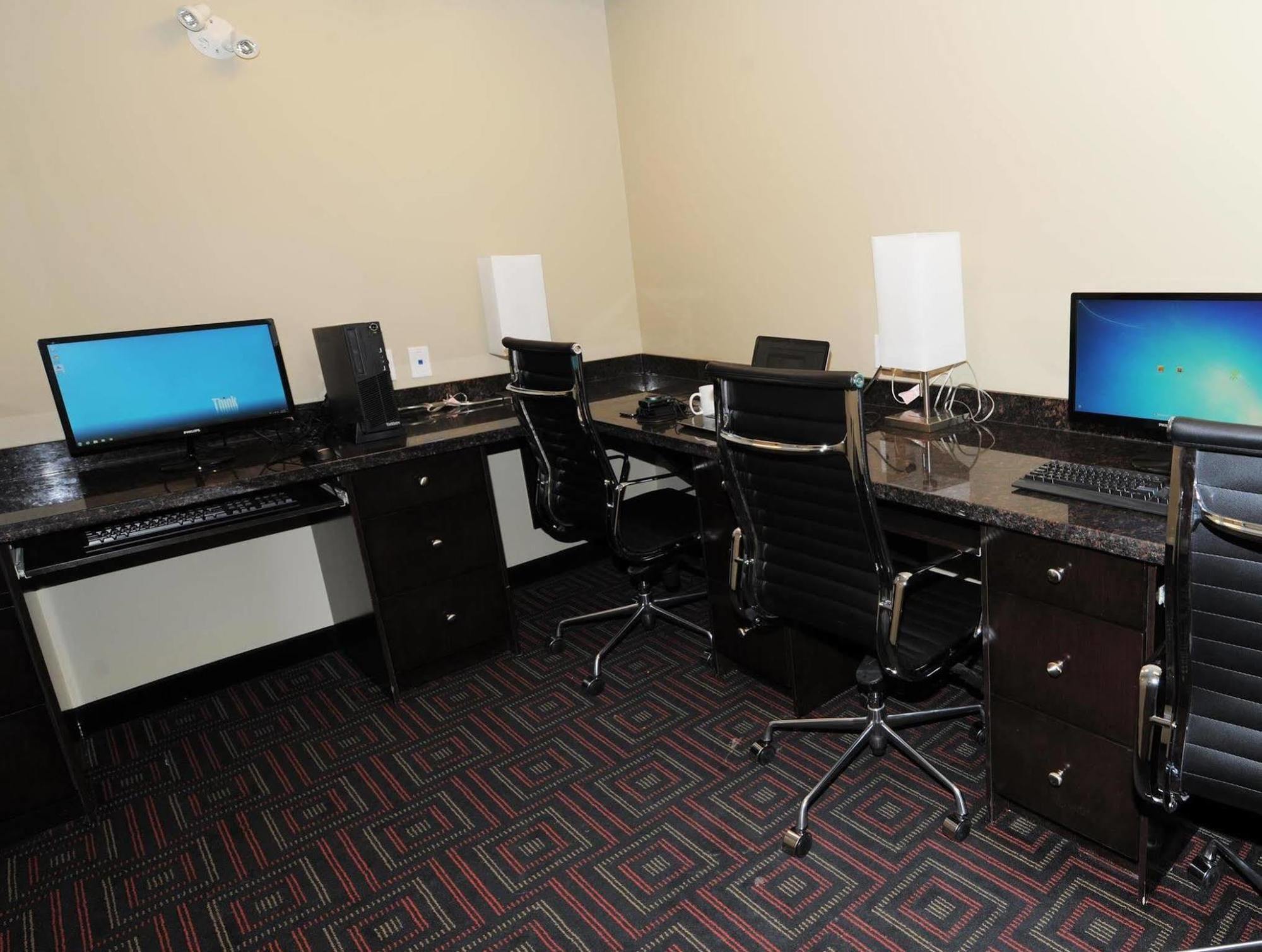 Best Western Plus Peace River Hotel&Suites Exterior foto