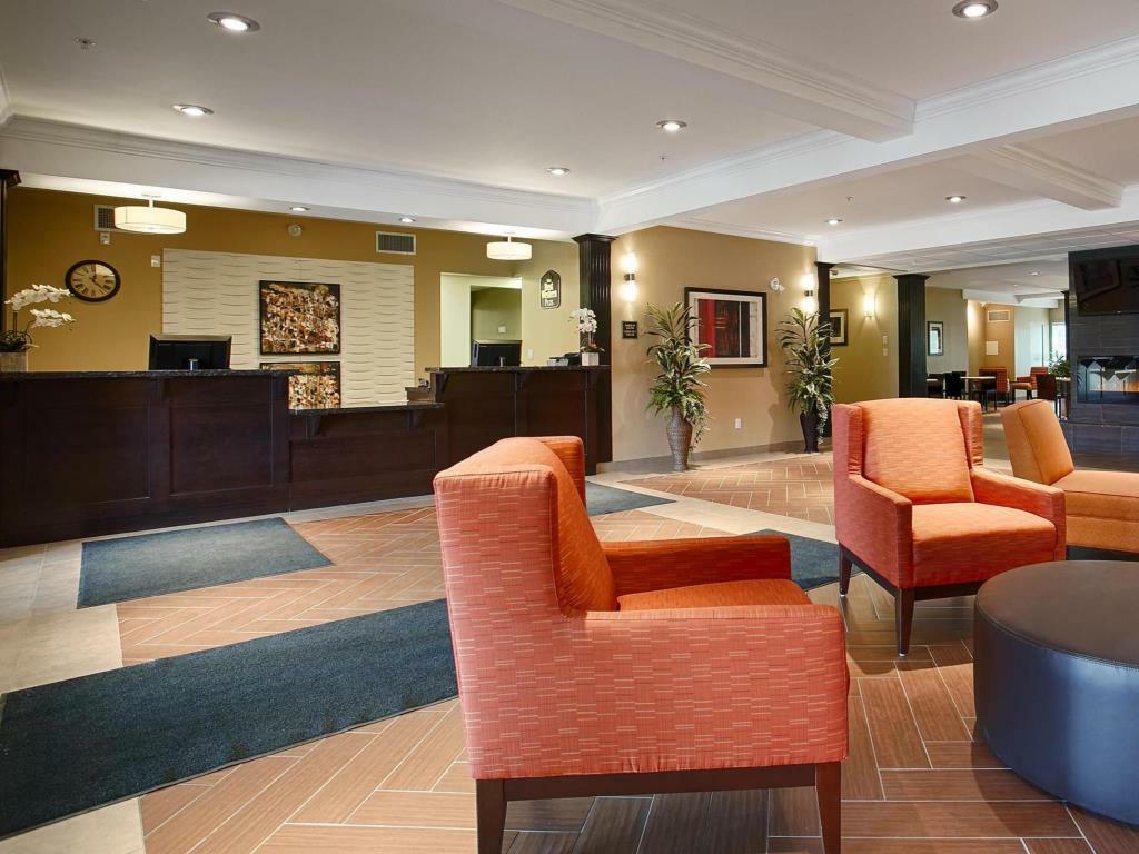 Best Western Plus Peace River Hotel&Suites Exterior foto