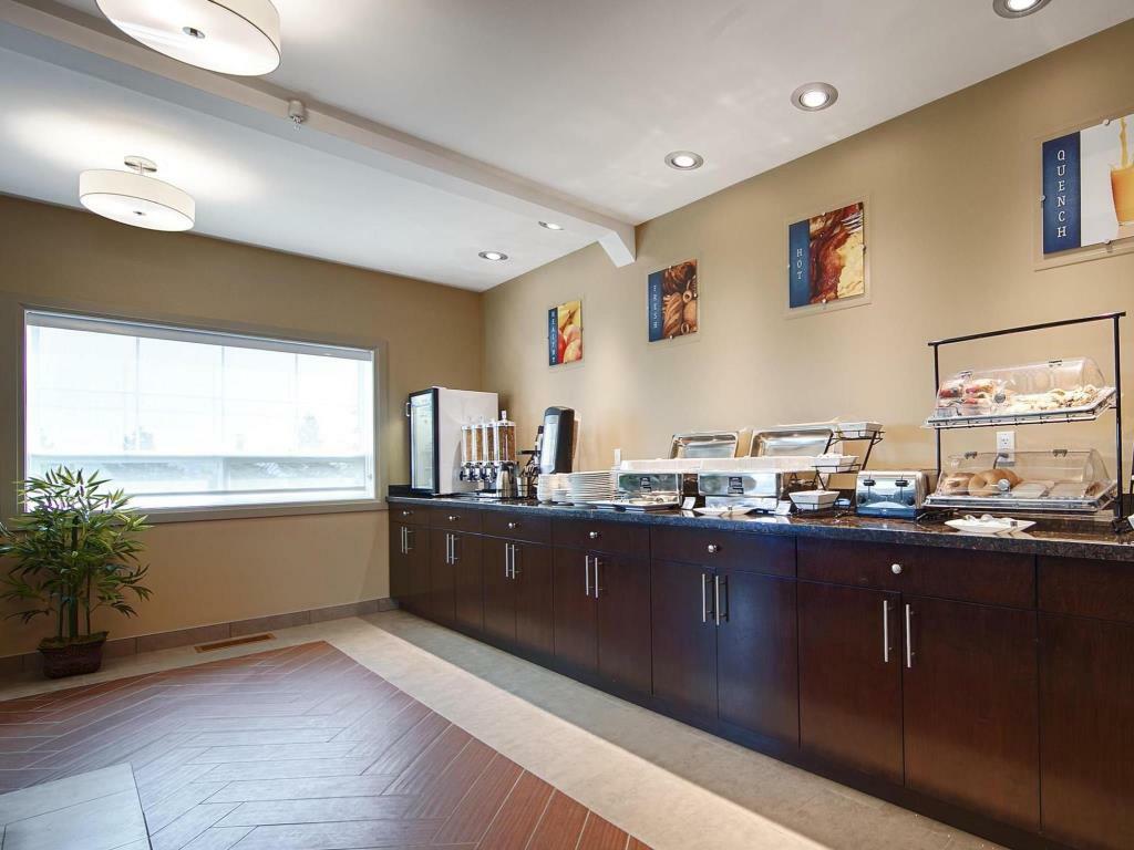 Best Western Plus Peace River Hotel&Suites Exterior foto